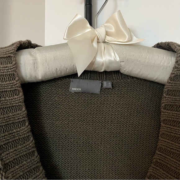 Green Boho knit wrap cardigan - Picture 2 of 4